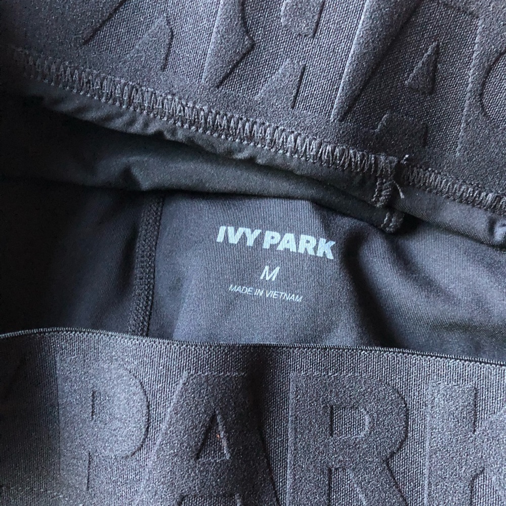 IVY PARK LEGGINGS